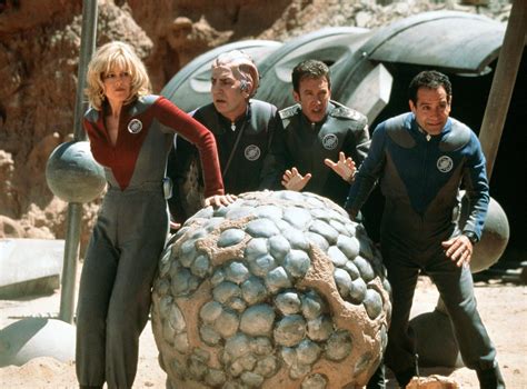 Galaxy Quest: Voimakas science fiction komedia täynnä nöyryyttä ja avaruusseikkailuja!